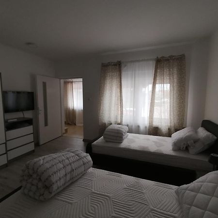 Sleep And Fly Room'S By Dado & Lela Velika Gorica Ngoại thất bức ảnh